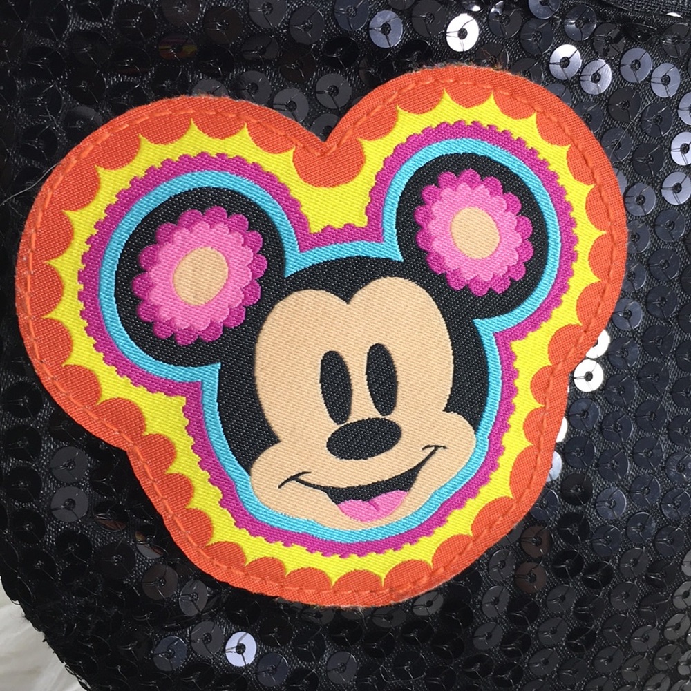 Disney Sequin Mickey and Minnie Crossbody NWOT - Picture 10 of 10